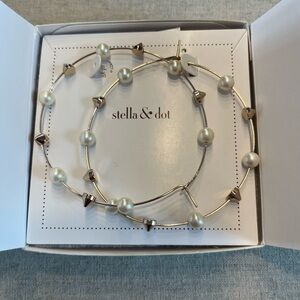 Stella & Dot Gold Hoop Earrings with Pearl - Madison Hoops